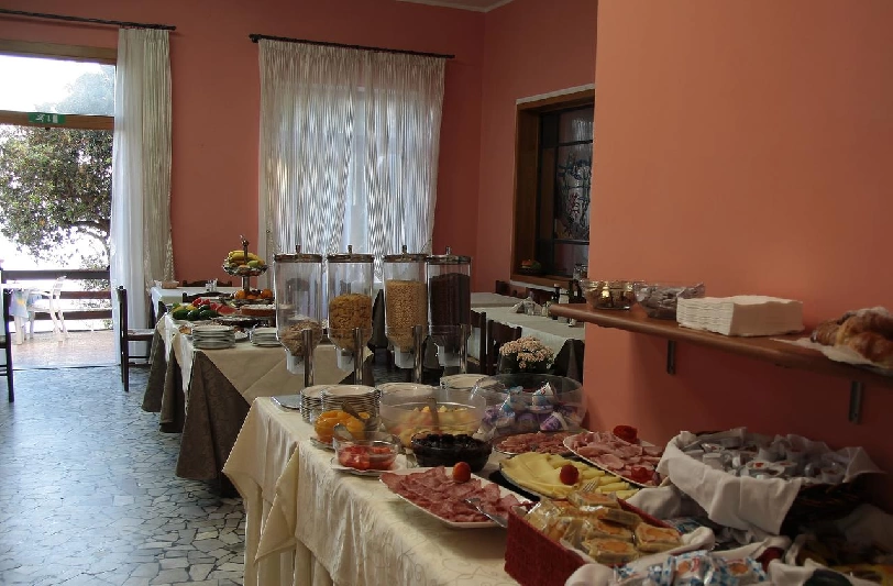 08 buffet colazione