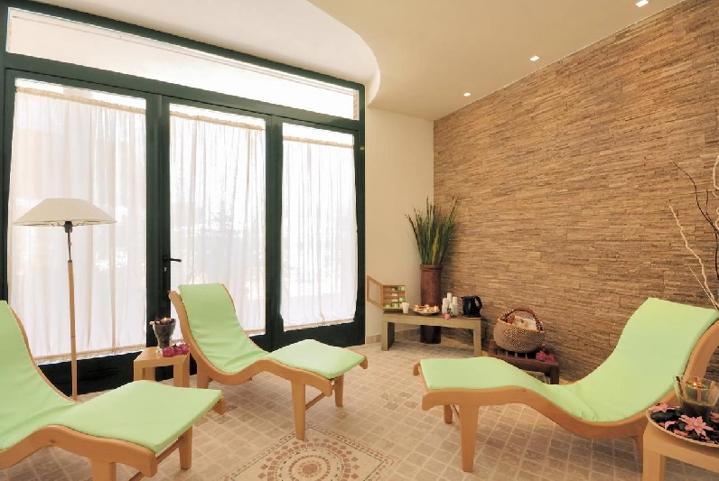 12 spa