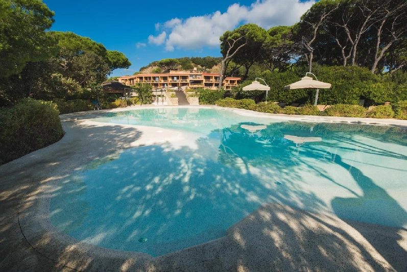 04 piscina