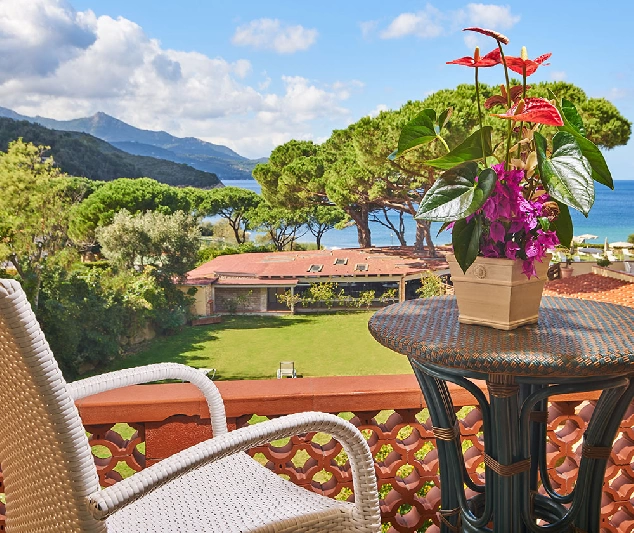 3 balcone vista mare