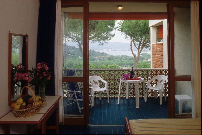 03 camera balcone