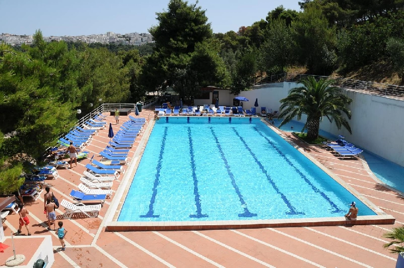 10 piscina