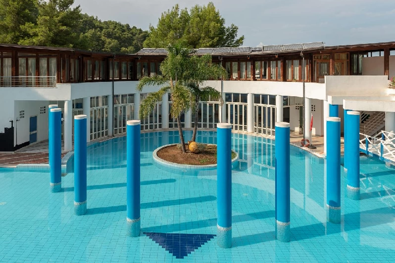 11 piscina