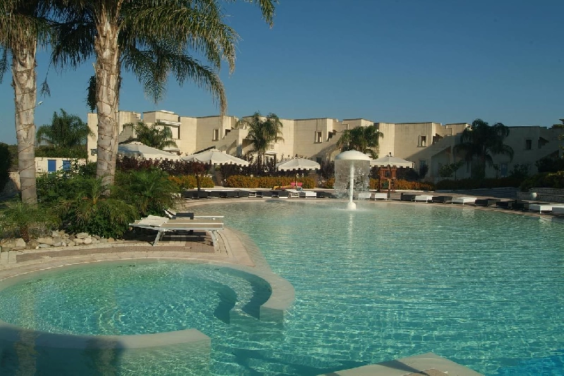 10 piscina