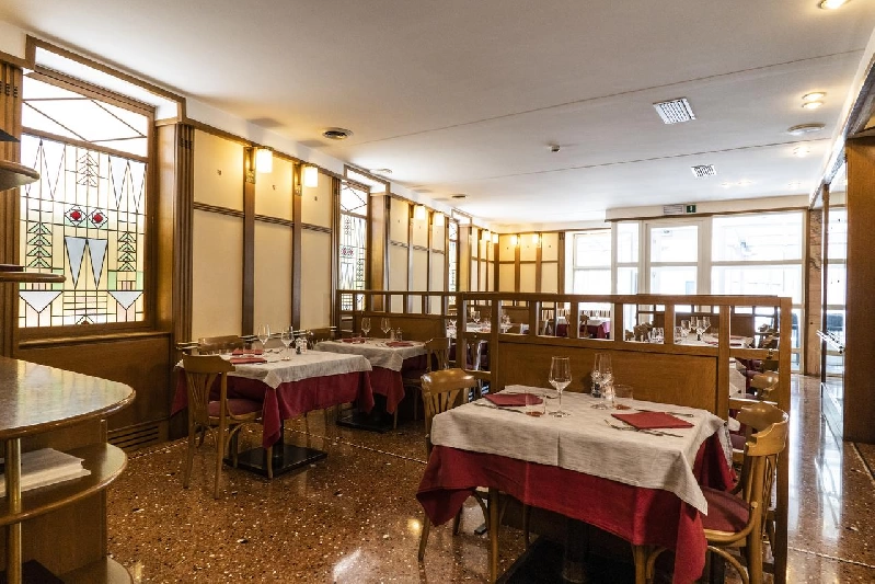 10 sala ristorante