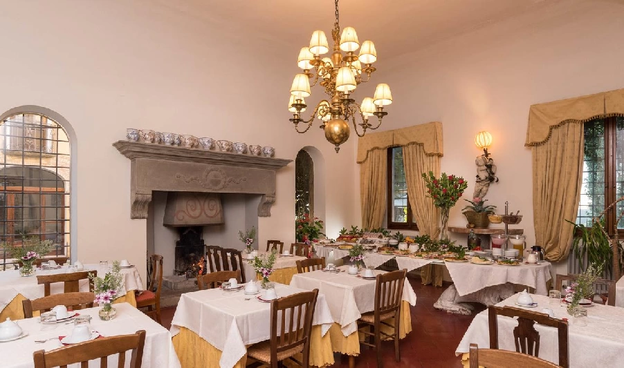 10 sala colazione