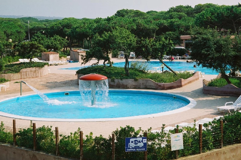 05 piscina