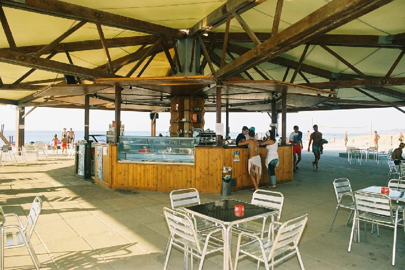 08 bar spiaggia
